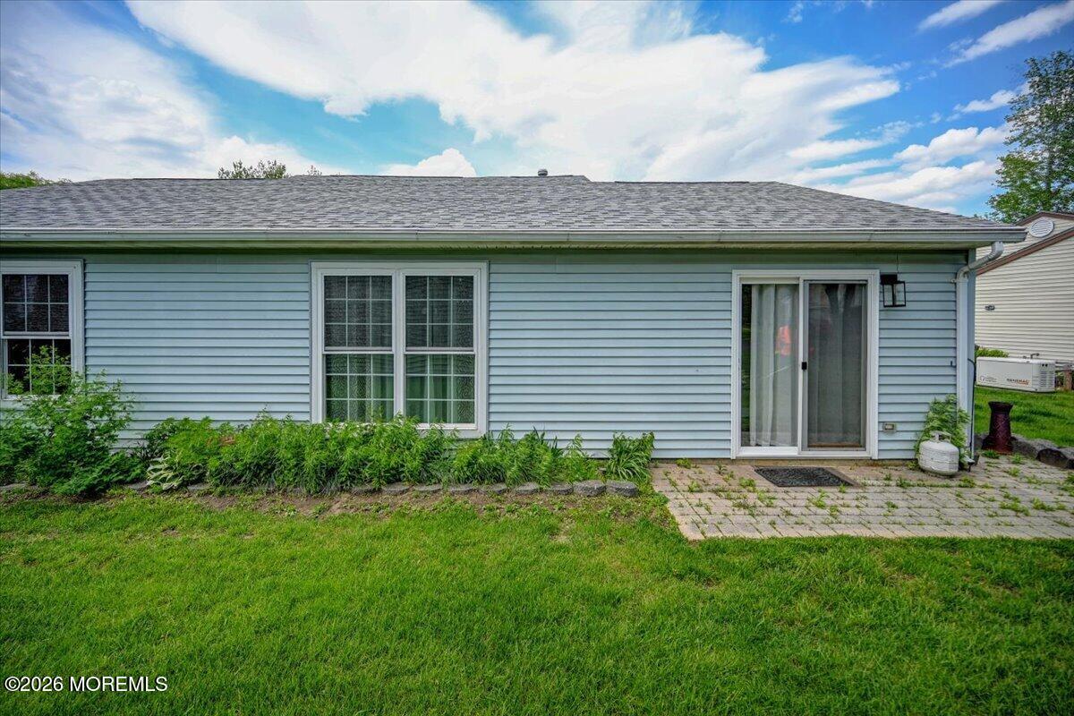 20 Jaffreyton Close Freehold NJ 07728