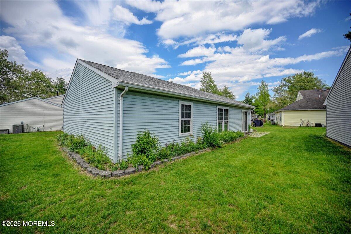 20 Jaffreyton Close Freehold NJ 07728