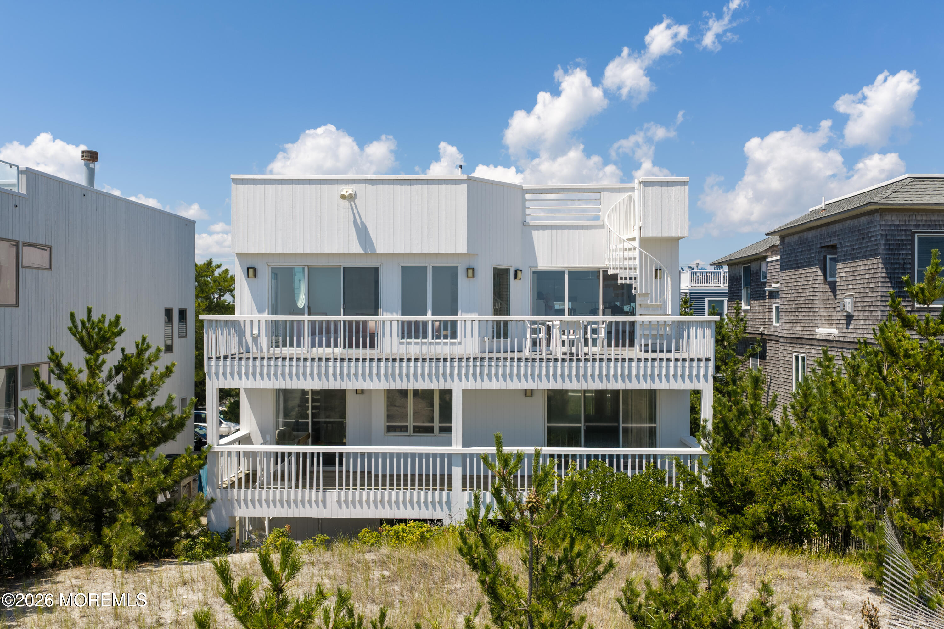 5303 Long Beach Boulevard Harvey Cedars NJ 08008