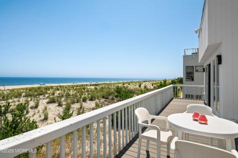 5303 Long Beach Boulevard Harvey Cedars NJ 08008
