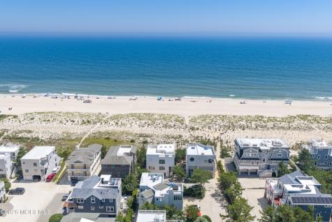 5303 Long Beach Boulevard Harvey Cedars NJ 08008