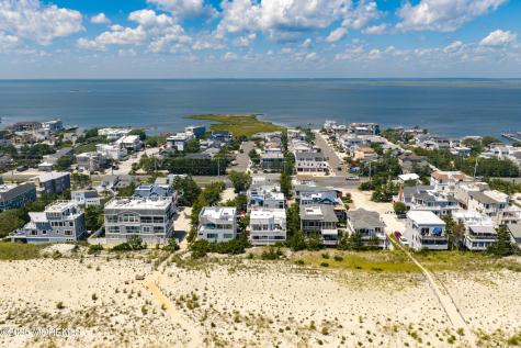 5303 Long Beach Boulevard Harvey Cedars NJ 08008