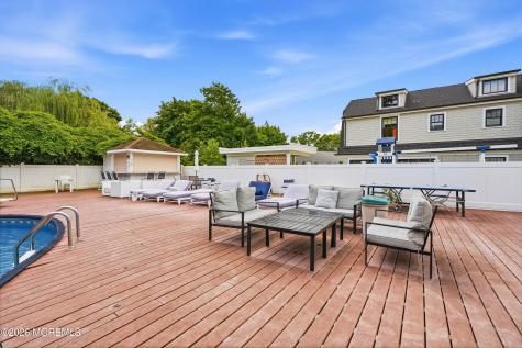 72 Runyan Avenue Deal NJ 07723