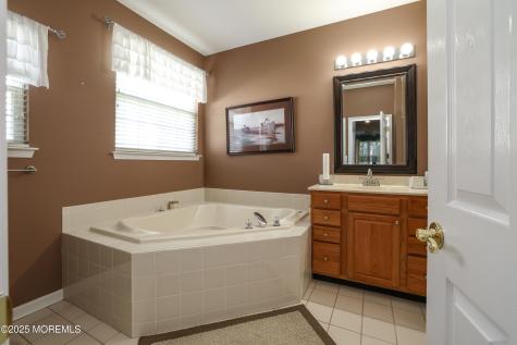 15 Shady Stream Road Barnegat NJ 08005