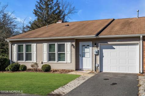 106 Petty Place Lakewood NJ 08701
