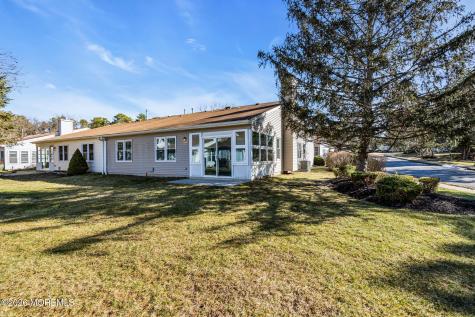 106 Petty Place Lakewood NJ 08701