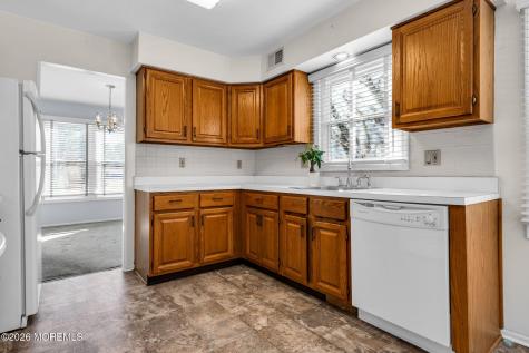 106 Petty Place Lakewood NJ 08701