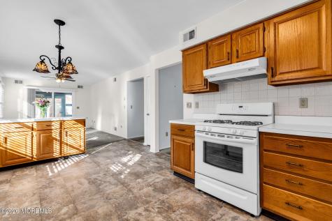 106 Petty Place Lakewood NJ 08701