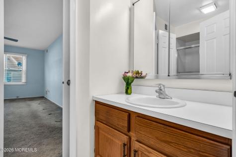 106 Petty Place Lakewood NJ 08701