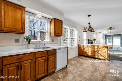 106 Petty Place Lakewood NJ 08701