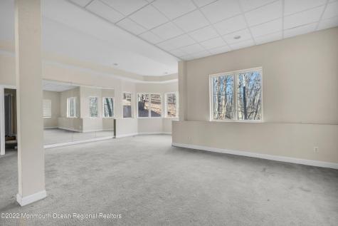 35 S Beers Street Holmdel NJ 07733