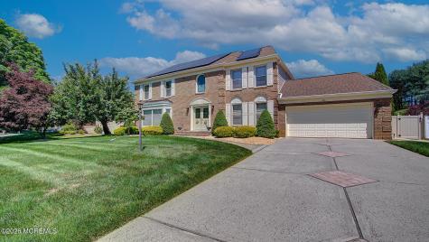 43 Homestead Circle Marlboro NJ 07746