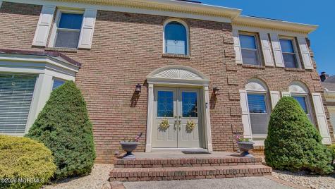 43 Homestead Circle Marlboro NJ 07746