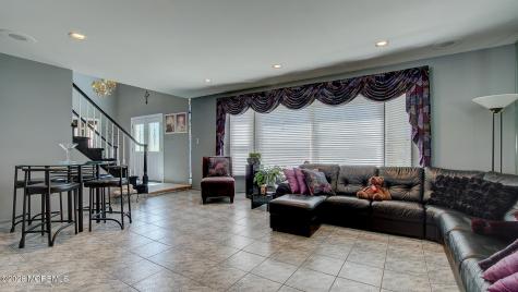 43 Homestead Circle Marlboro NJ 07746