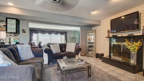 43 Homestead Circle Marlboro NJ 07746