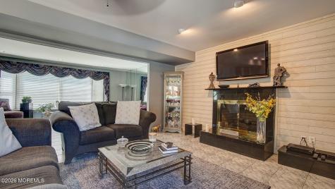 43 Homestead Circle Marlboro NJ 07746