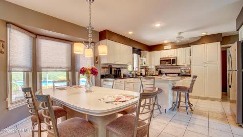 43 Homestead Circle Marlboro NJ 07746