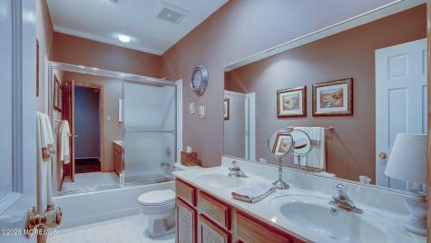43 Homestead Circle Marlboro NJ 07746