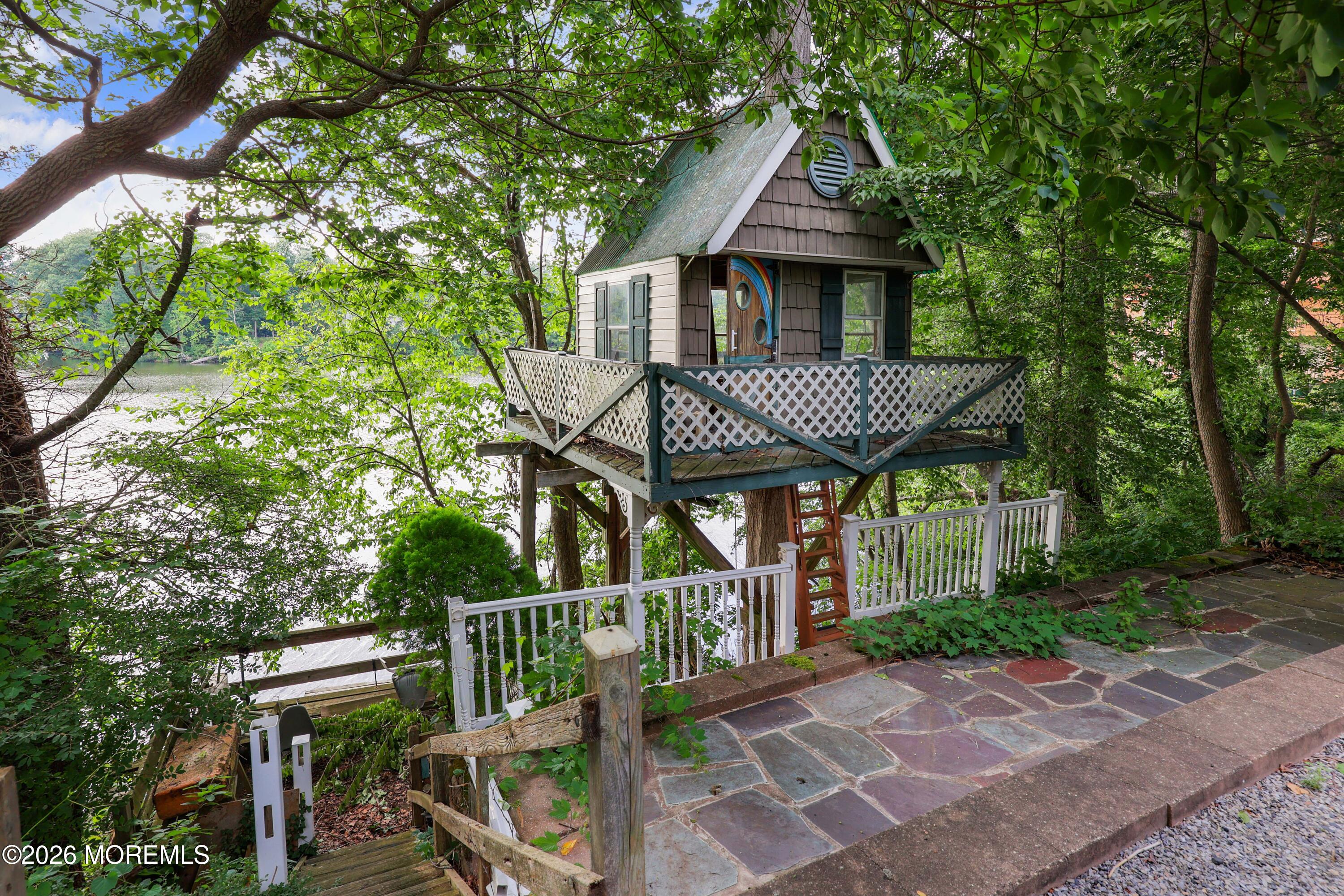 73 Manning Street Red Bank NJ 07701