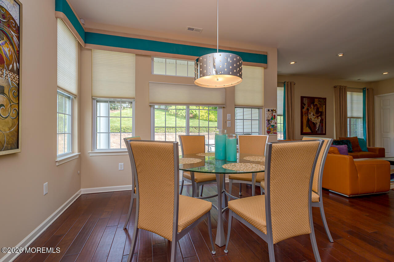 19 Troon Court Monroe NJ 08831