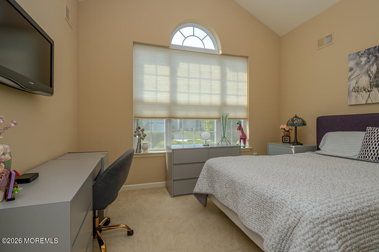 19 Troon Court Monroe NJ 08831