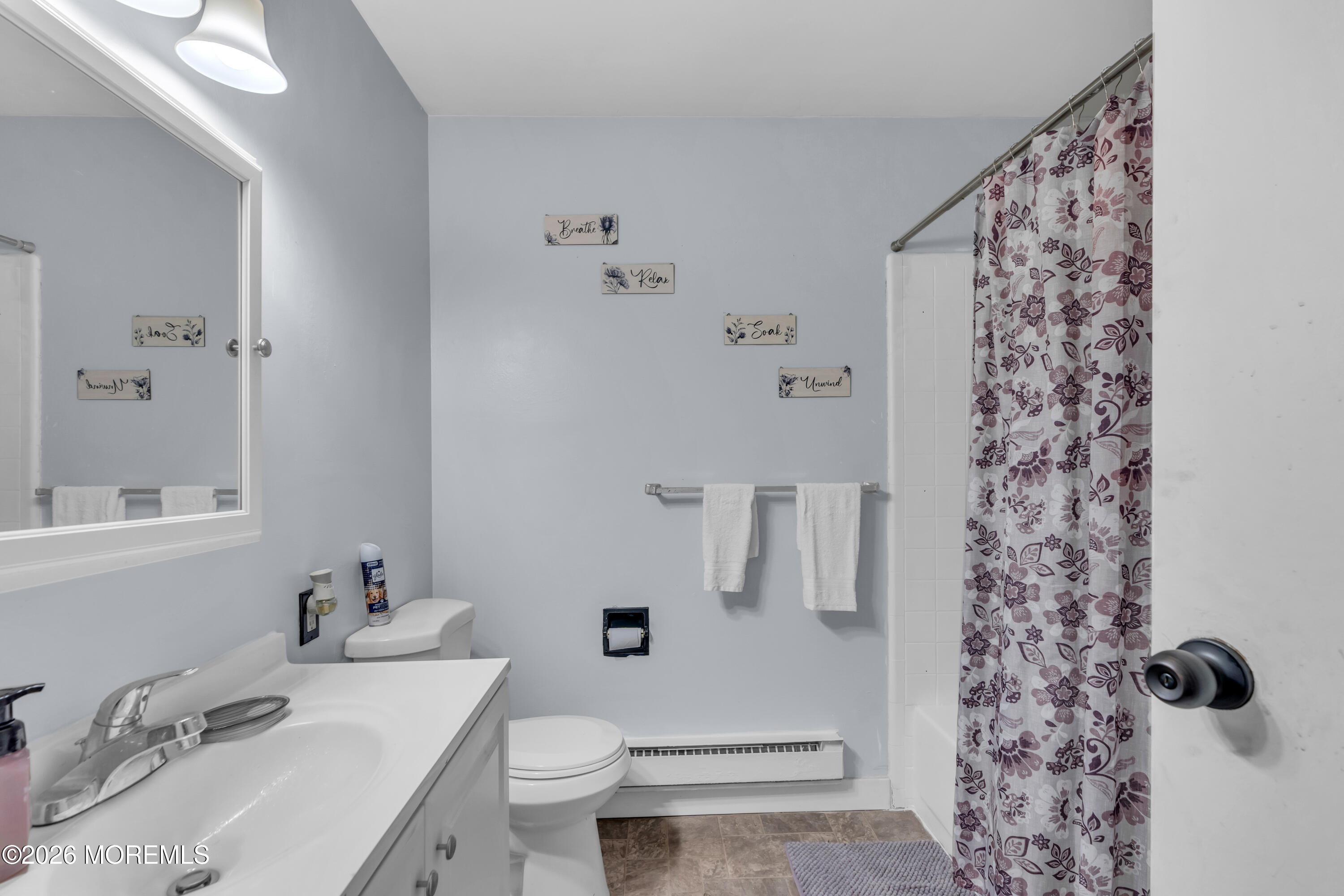 915 Dumbarton Drive Lakewood NJ 08701