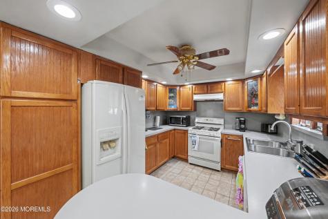1301 Oakdale Street Toms River NJ 08757
