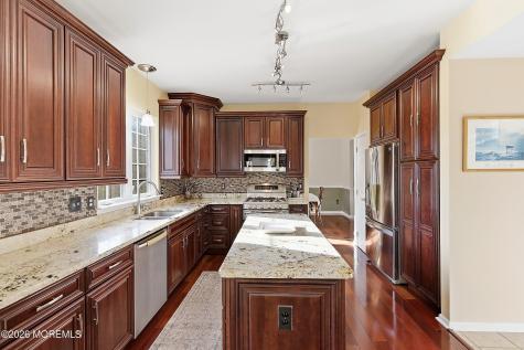 24 Gristmill Road Howell NJ 07731