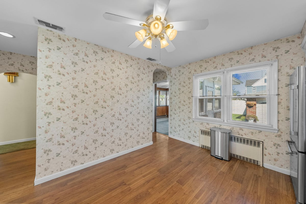 176 Grenville Street Woodbridge NJ 07095