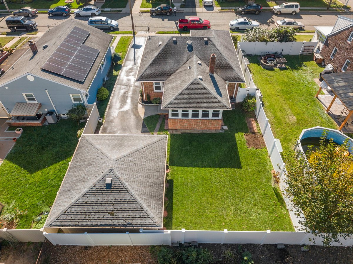 176 Grenville Street Woodbridge NJ 07095