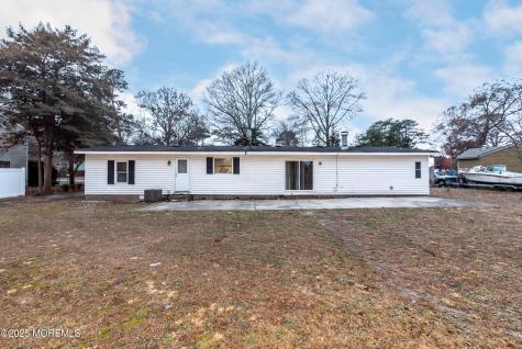 28 Abbie Drive Little Egg Harbor NJ 08087