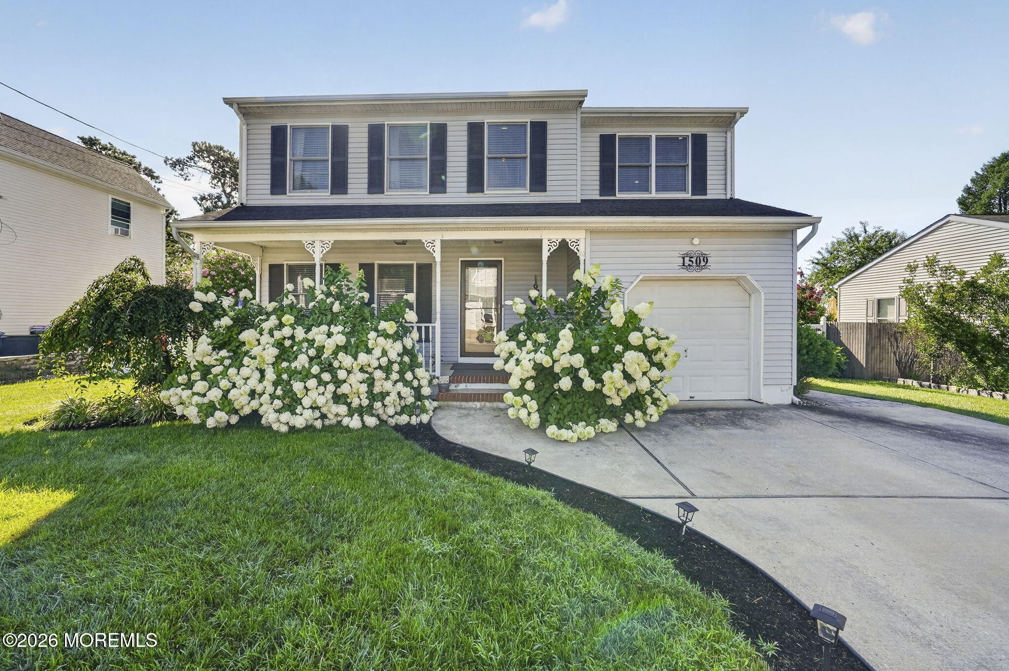 1509 Spray Avenue Beachwood NJ 08722