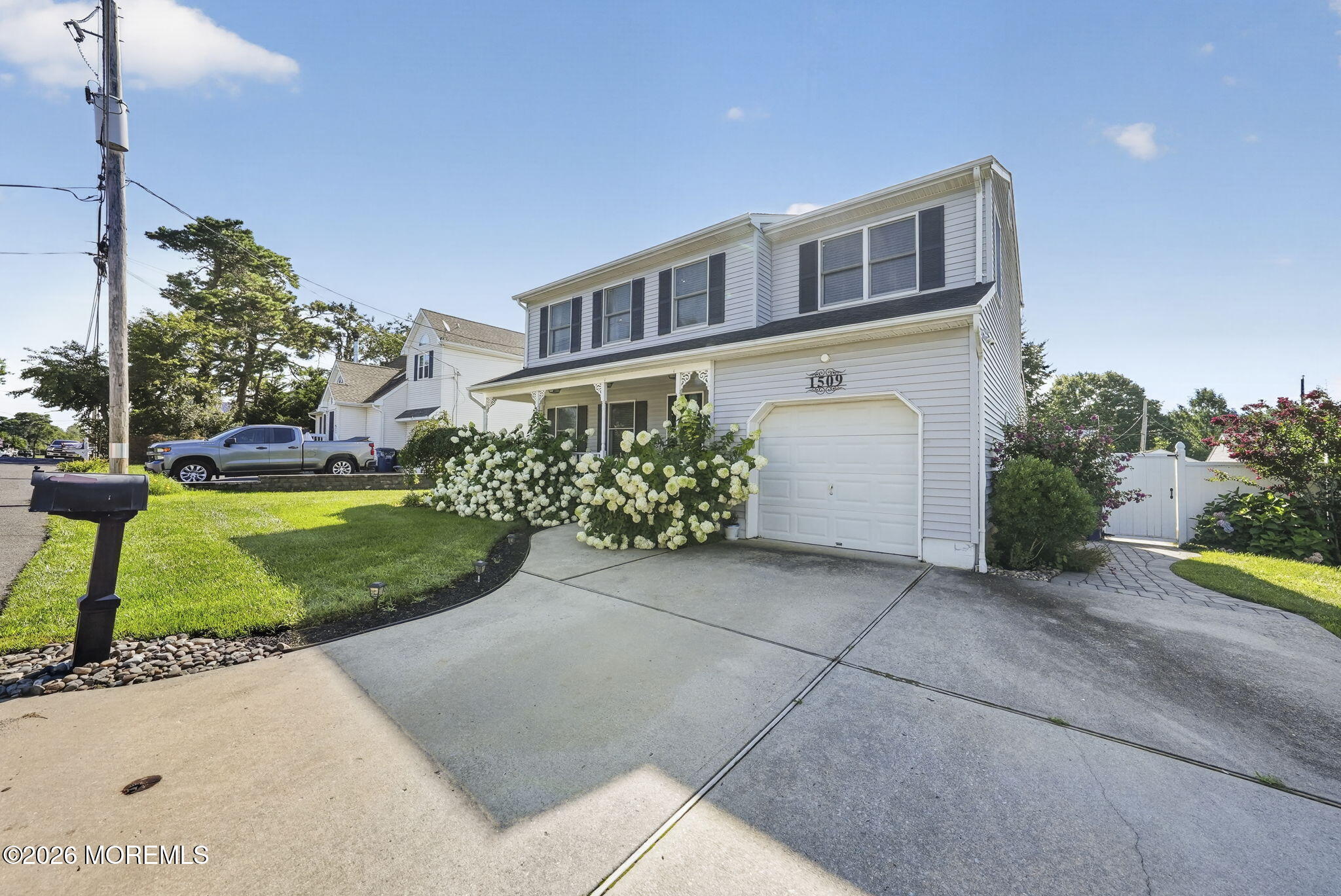 1509 Spray Avenue Beachwood NJ 08722