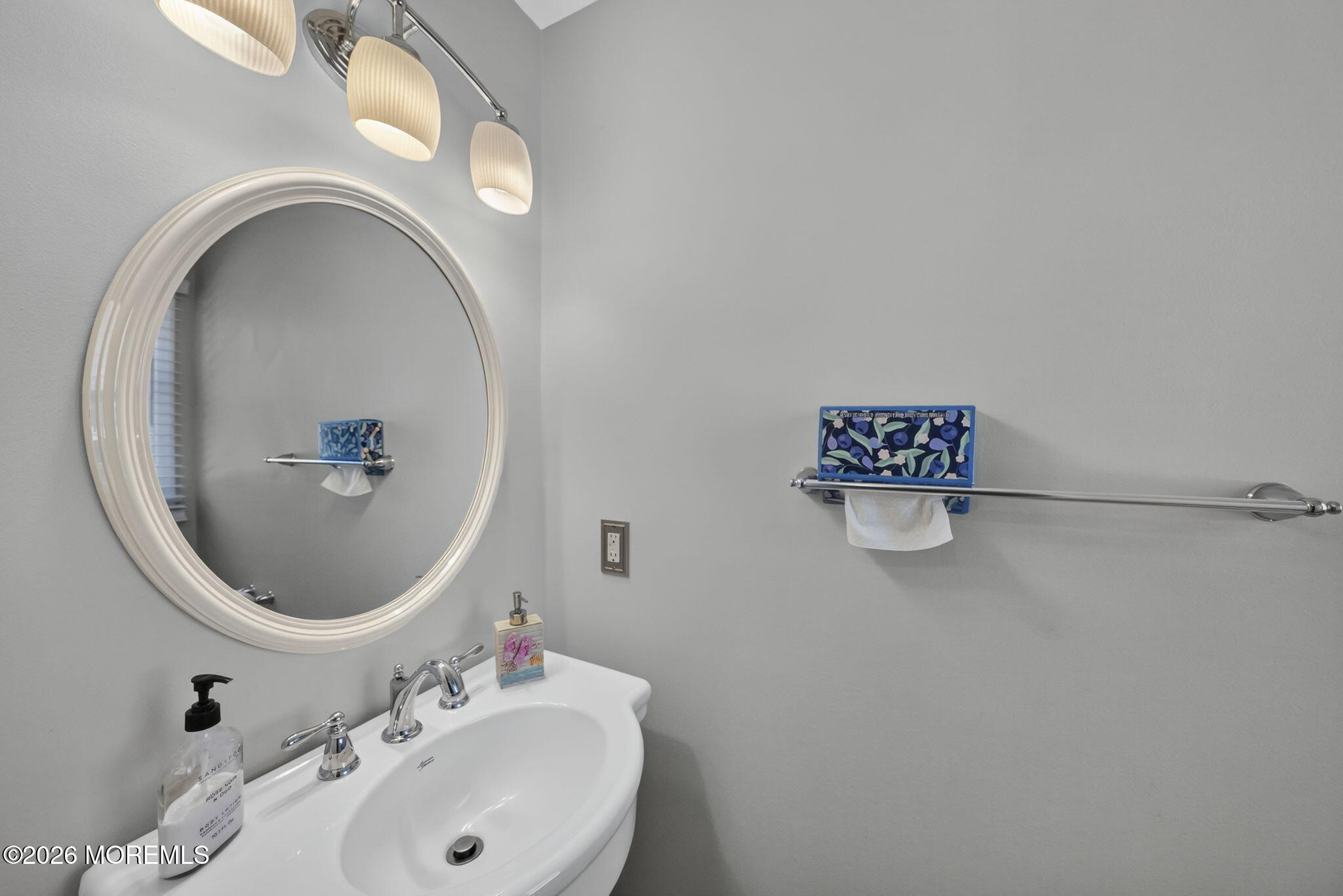 1509 Spray Avenue Beachwood NJ 08722