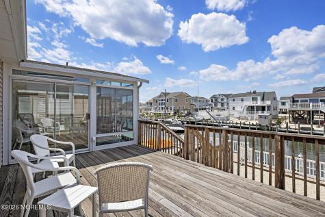 20 George Drive Manahawkin NJ 08050