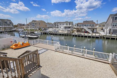 20 George Drive Manahawkin NJ 08050