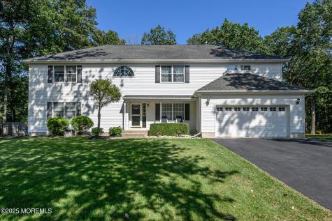 3 Teri Court Jackson NJ 08527