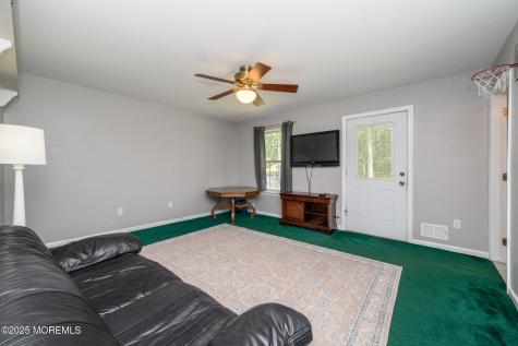 3 Teri Court Jackson NJ 08527