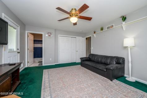 3 Teri Court Jackson NJ 08527
