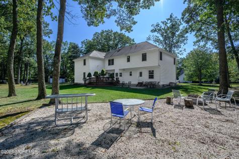 3 Teri Court Jackson NJ 08527