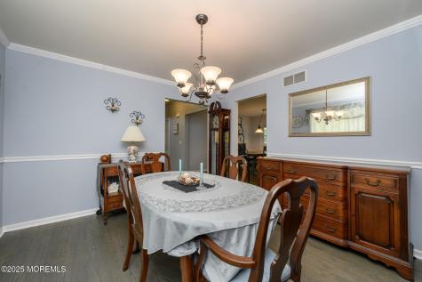 3 Teri Court Jackson NJ 08527