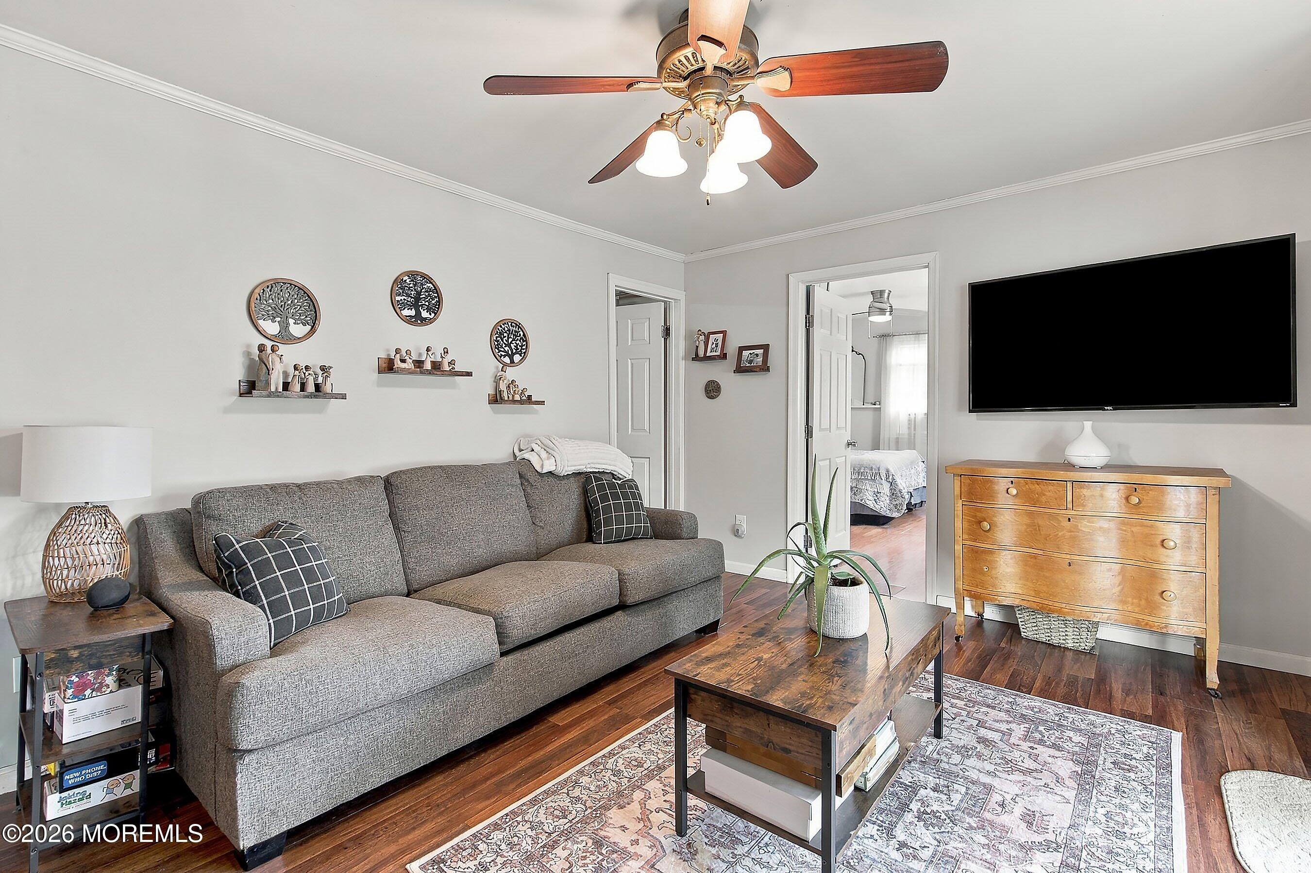 726 Forepeak Avenue Beachwood NJ 08722