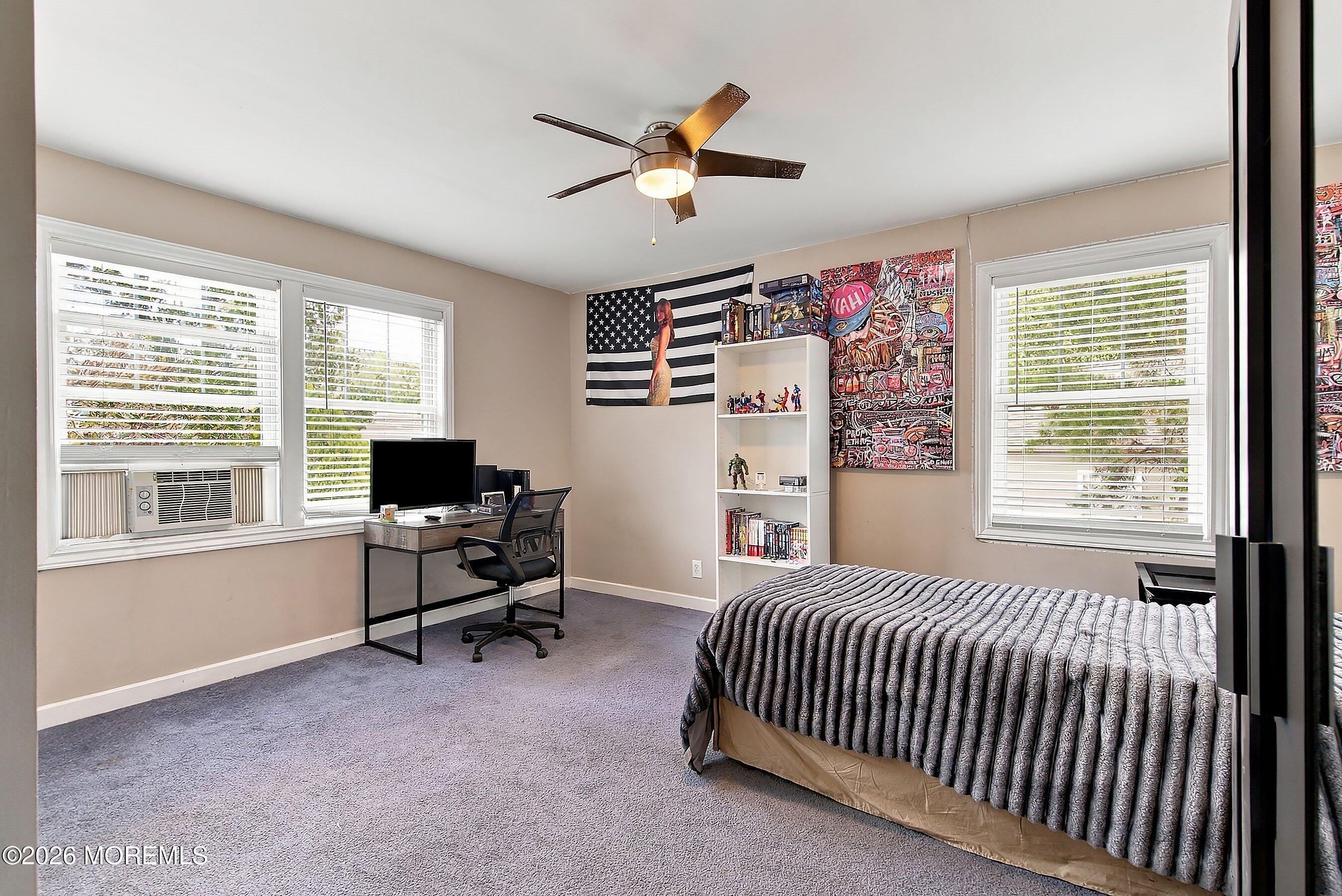 726 Forepeak Avenue Beachwood NJ 08722