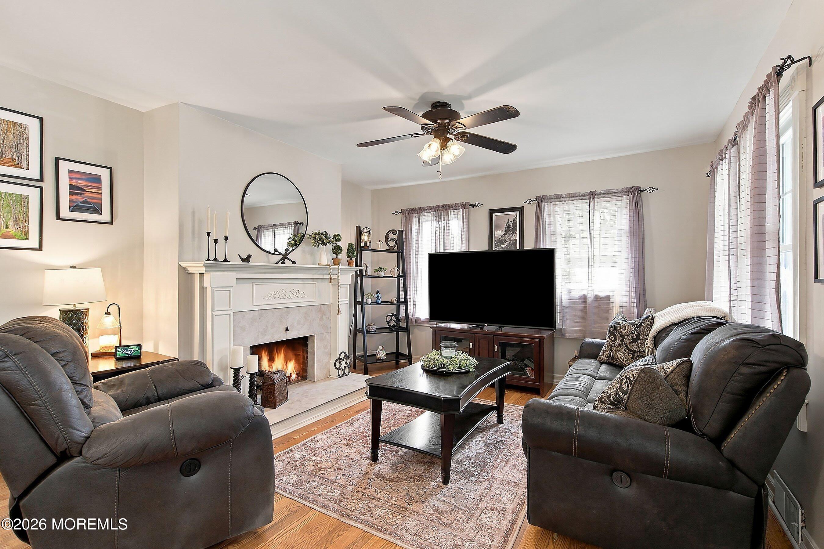 726 Forepeak Avenue Beachwood NJ 08722