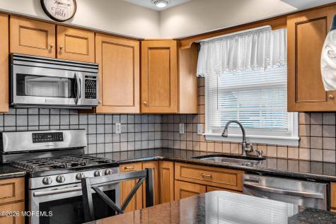 41 Concord Circle Howell NJ 07731