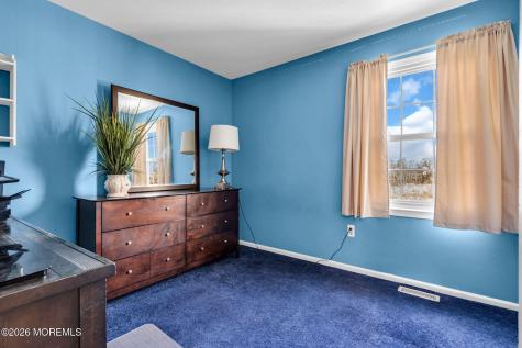 41 Concord Circle Howell NJ 07731