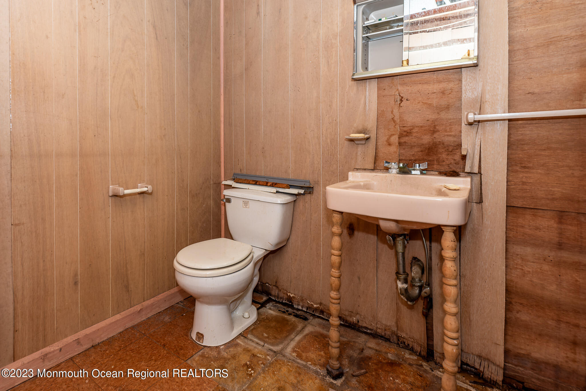 152 Clifford B Wright Street Bayville NJ 08721