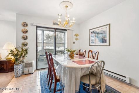 162 Cross Slope Court Manalapan NJ 07726