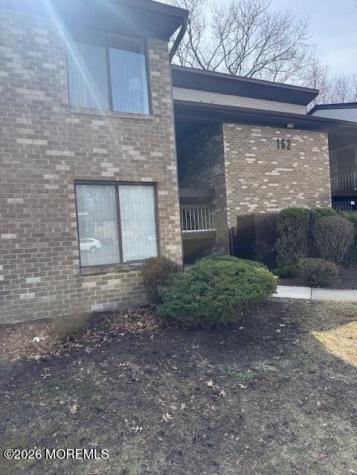 162 Cross Slope Court Manalapan NJ 07726