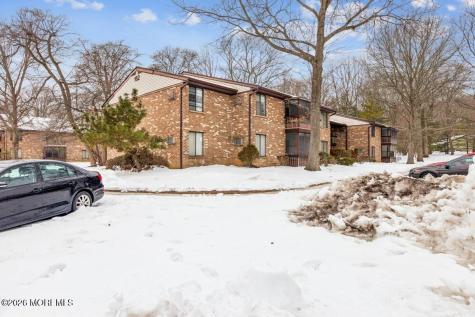 162 Cross Slope Court Manalapan NJ 07726